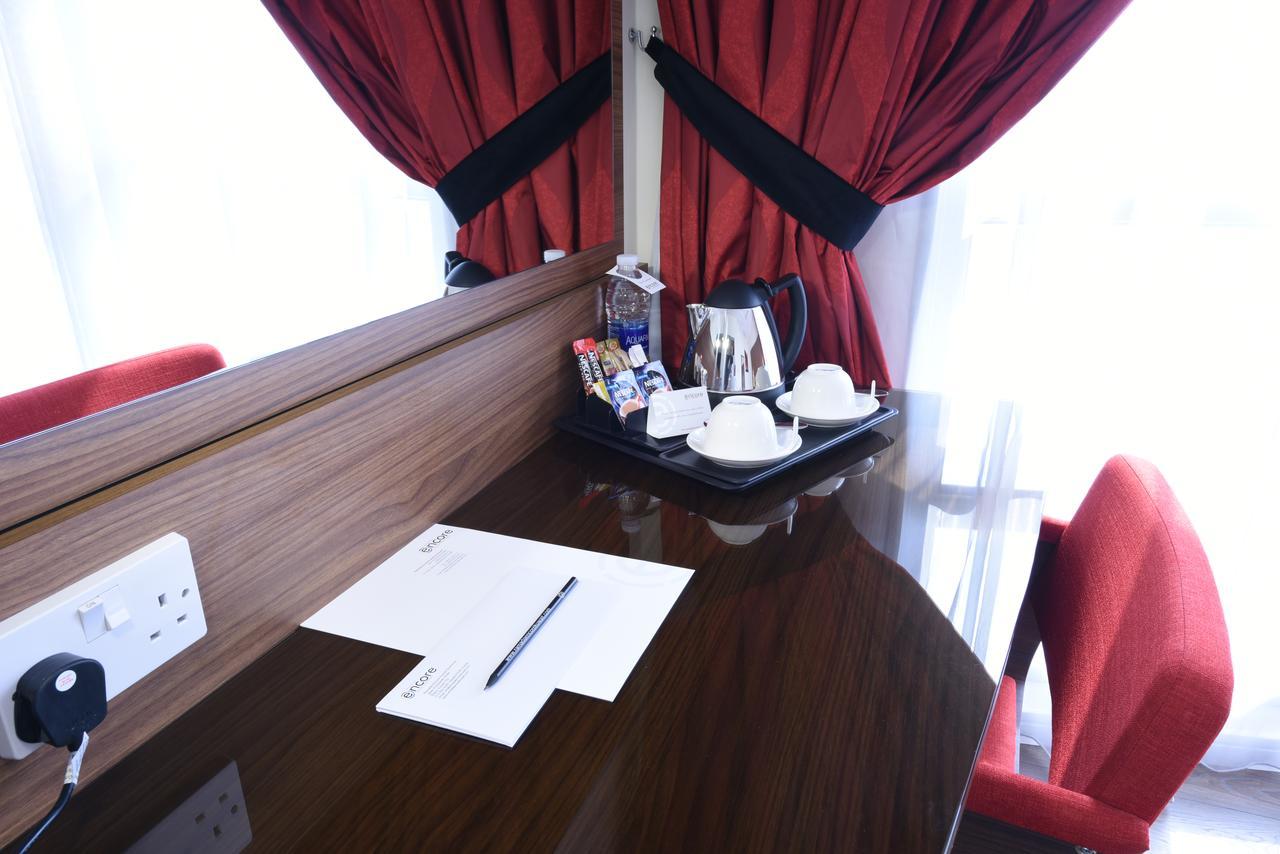 Ramada Encore By Wyndham Kuwait Downtown Kuwait City Ngoại thất bức ảnh