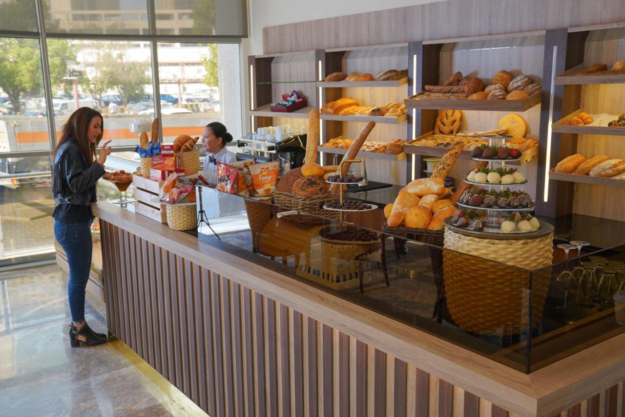 Ramada Encore By Wyndham Kuwait Downtown Kuwait City Ngoại thất bức ảnh
